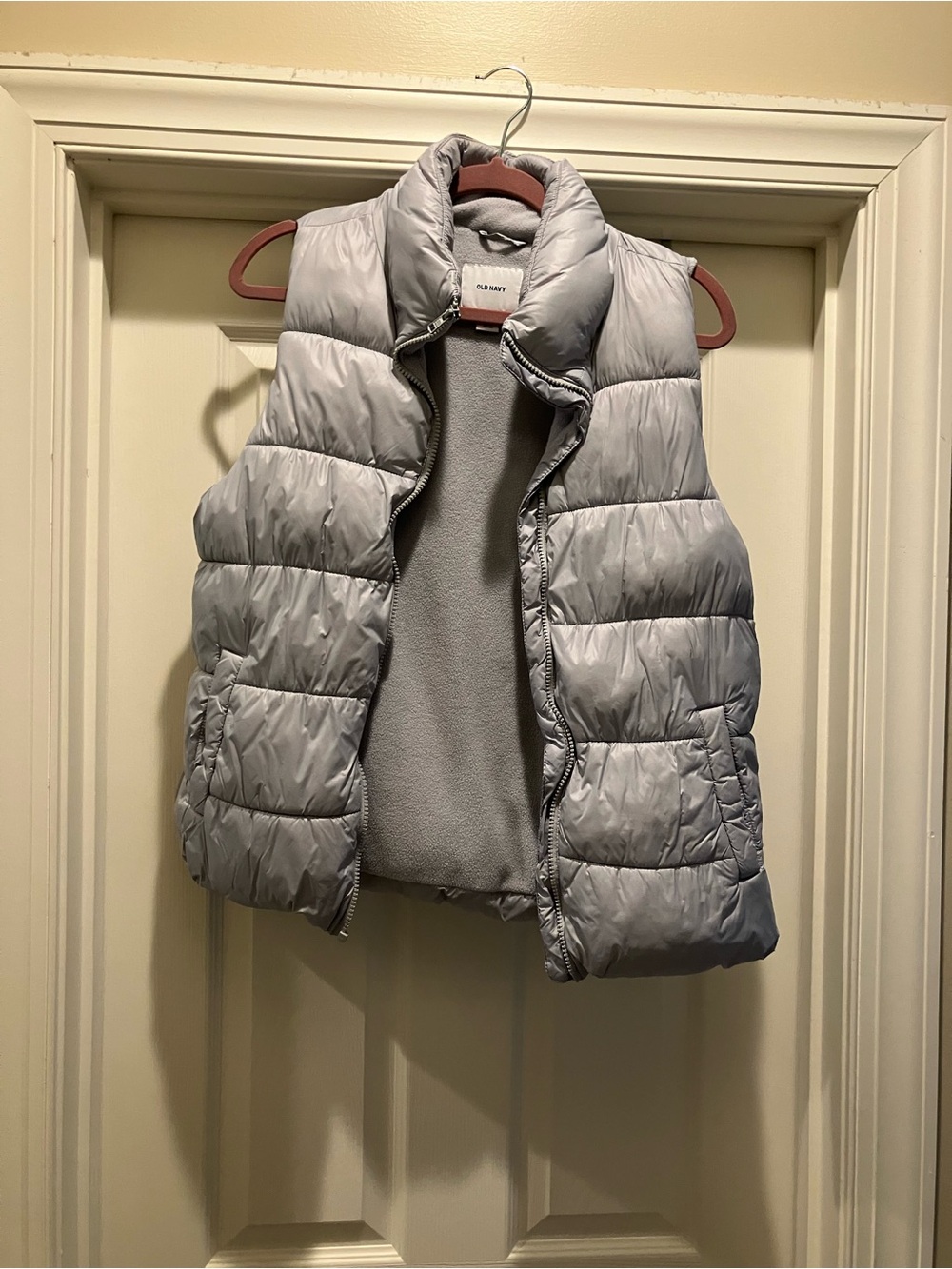 Old Navy Sherpa-Lined Vest - Light Gray